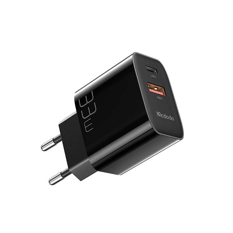 Mcdodo CH-0922 USB + USB-C síťová nabíječka, 33W + kabel USB-C (černá)